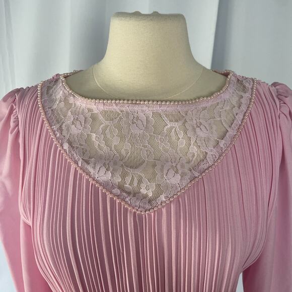 Vintage 70s Dress Size 4 Light Pink Pleated Puff Sleeve Lace Coqutte Romantic - Picture 3 of 16